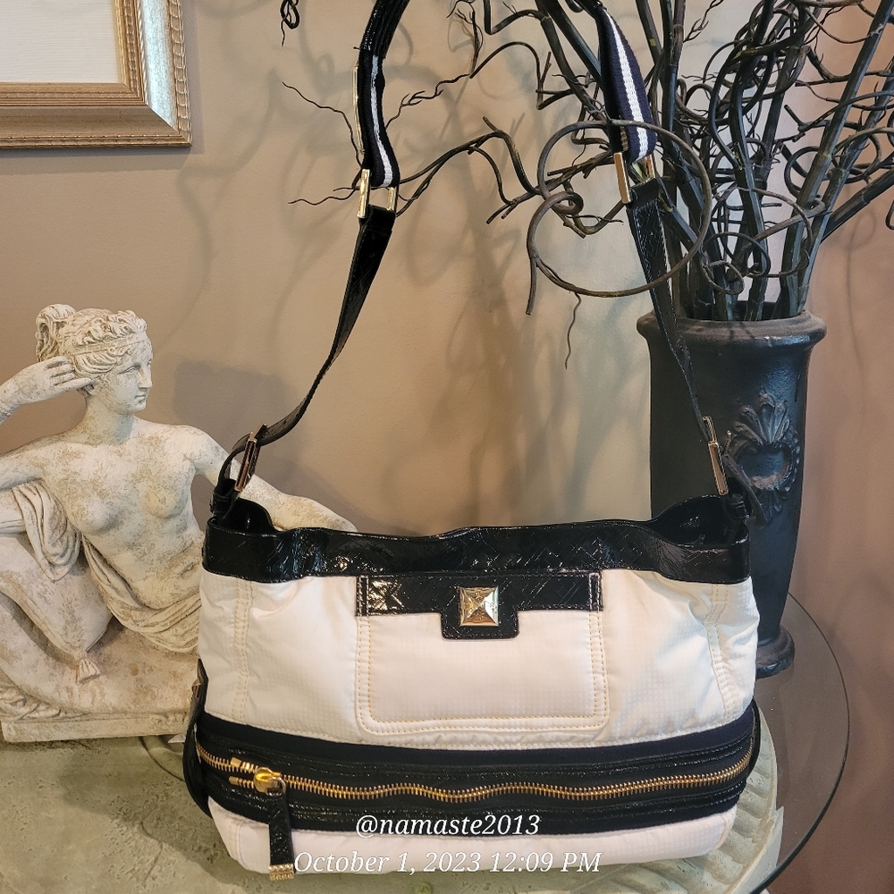 L.A.M.B by Gwen Stefani Expandable Patent Leather Shoulder Bag #538